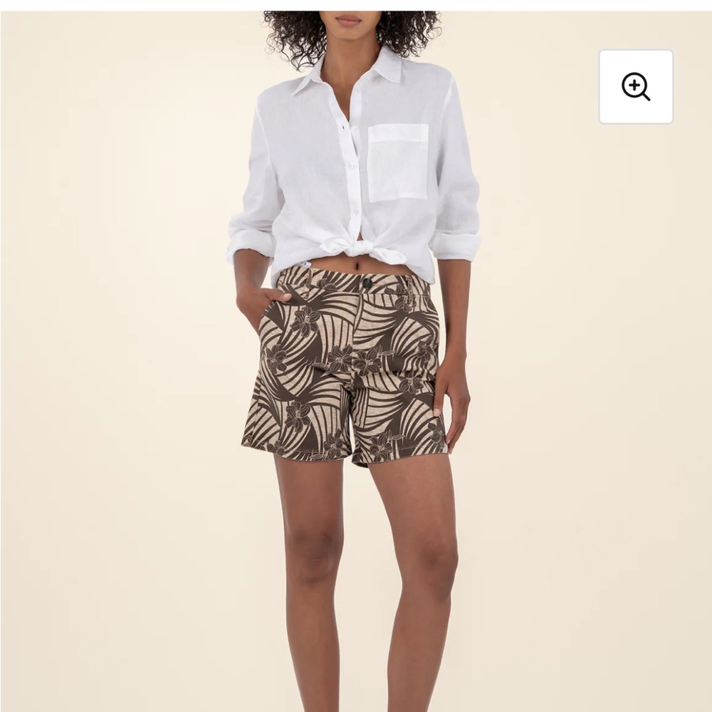 Kut from the Kloth Brown Patterned Women's Shorts